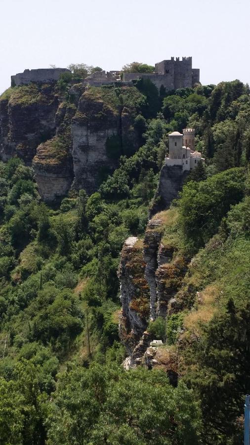 Апартаменты Sole E Fiori Di Sicilia Вальдериче Экстерьер фото